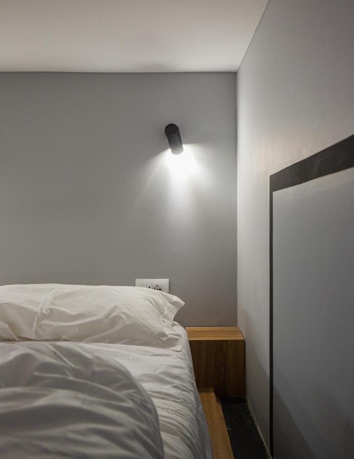 Lit Apartments Тирана Экстерьер фото